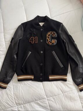 🔥COACH Varsity Jacket Black/ Black Wool & Leather with Leopard ‘C’ patch Size S🔥